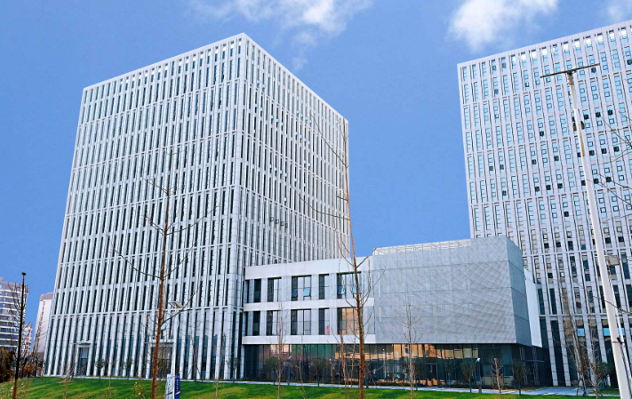 固建机械：3吨压路机在管道回填压实中的技术优势